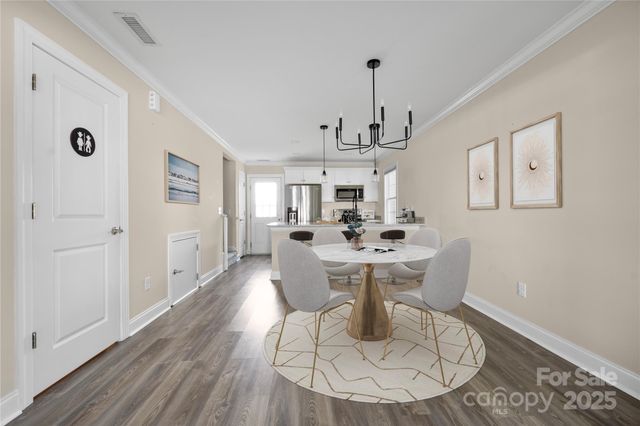 3965 Hemingway Drive NW, Hickory, NC 28601