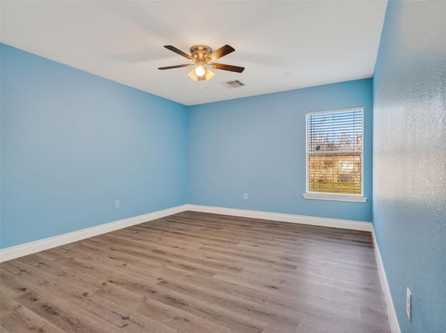 118 Brown Street, La Marque, TX 77568