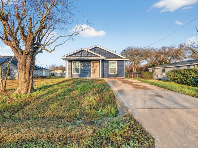 118 Brown Street, La Marque, TX 77568