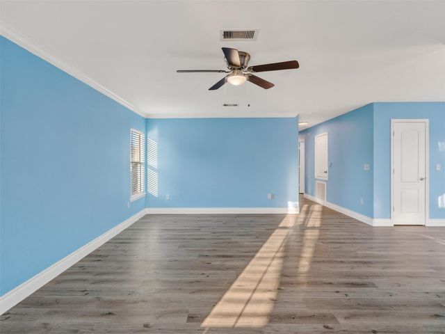 118 Brown Street, La Marque, TX 77568