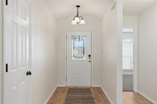 1404 Buena Vista Circle, Norman, OK 73071