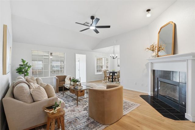 1404 Buena Vista Circle, Norman, OK 73071