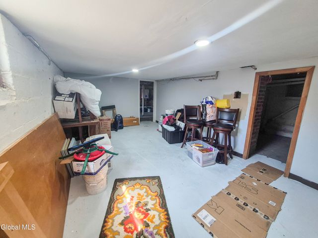 2906 Guilderland Avenue, Rotterdam, NY 12306