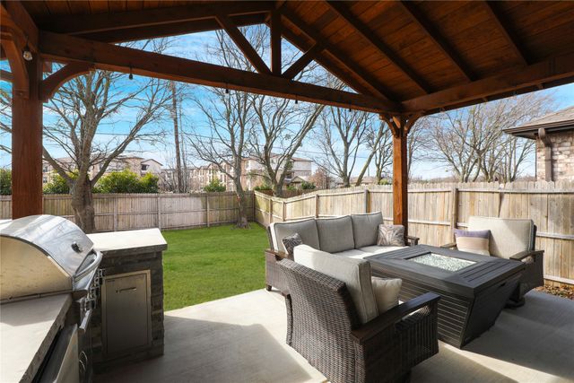 813 Williams Way, Van Alstyne, TX 75495