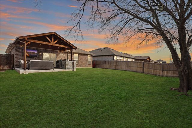 813 Williams Way, Van Alstyne, TX 75495