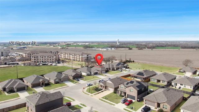 813 Williams Way, Van Alstyne, TX 75495