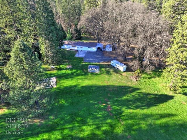 1989 Van Giesen Dr, Meadow Vista, CA 95722