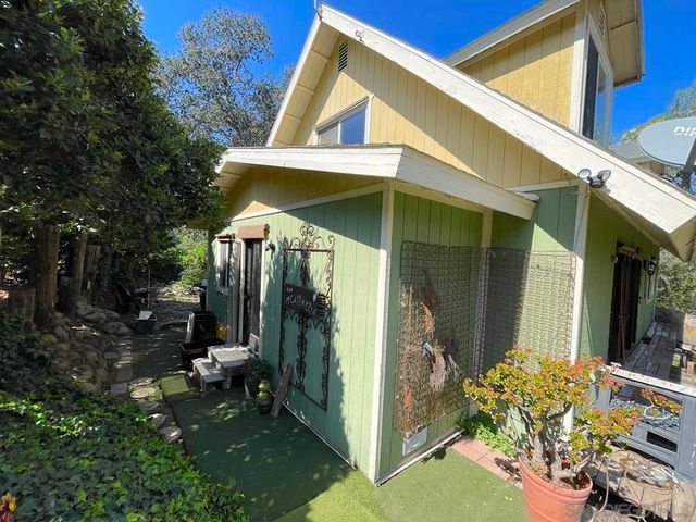 17584 S Mesa Drive, Pauma Valley, CA 92061