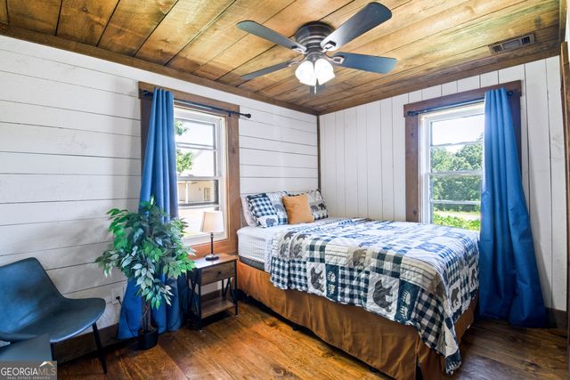 1535 Blue Ridge Drive, Blue Ridge, GA 30513