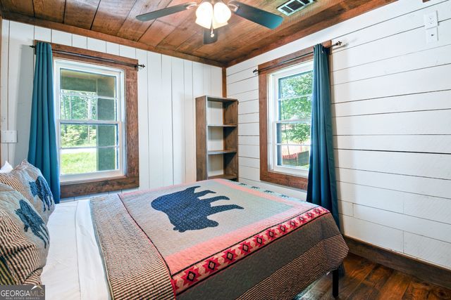 1535 Blue Ridge Drive, Blue Ridge, GA 30513