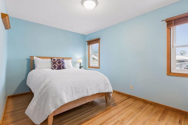 2231 Quebec Avenue S, Saint Louis Park, MN 55426