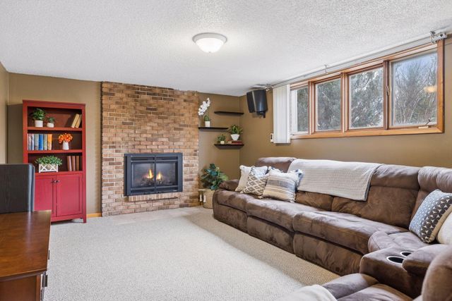 2231 Quebec Avenue S, Saint Louis Park, MN 55426