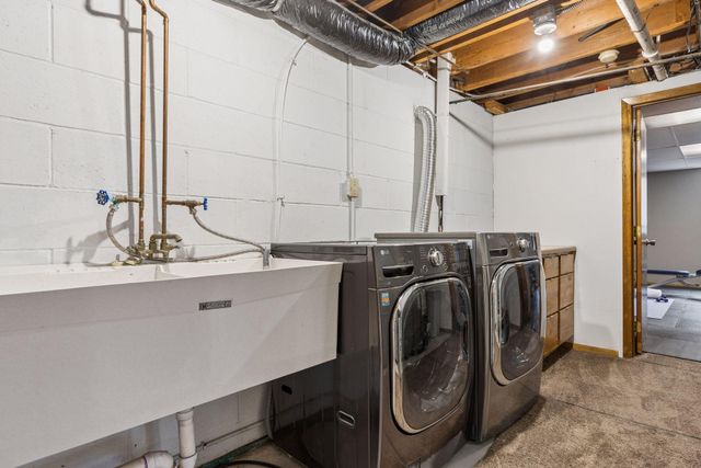 2231 Quebec Avenue S, Saint Louis Park, MN 55426