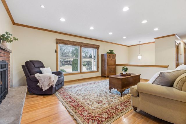 2231 Quebec Avenue S, Saint Louis Park, MN 55426