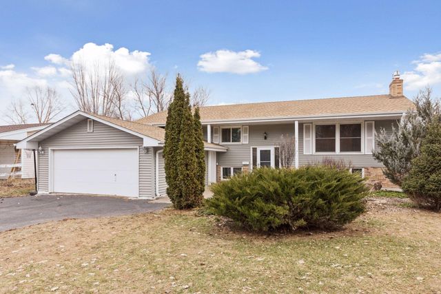 2231 Quebec Avenue S, Saint Louis Park, MN 55426