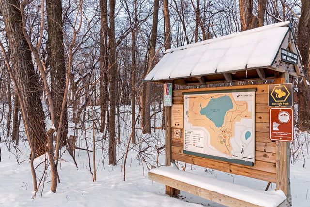 2231 Quebec Avenue S, Saint Louis Park, MN 55426