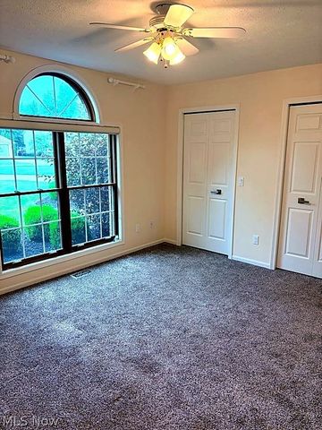 6625 Pear Tree Lane, Mentor, OH 44060