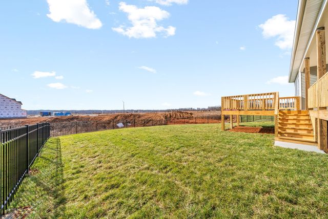 1192 Ross Farms Blvd, Clarksville, TN 37043