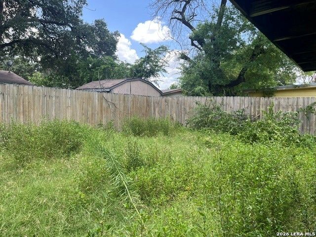 4706 CASA BELLO ST, San Antonio, TX 78233
