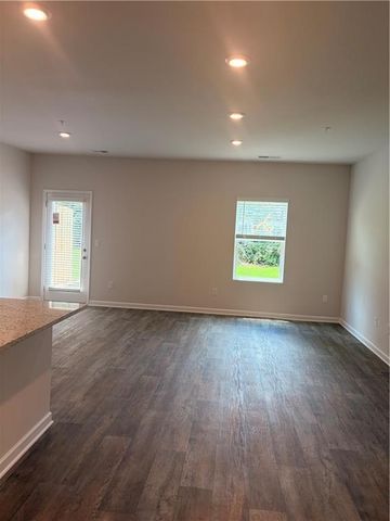 8337 Columbia Court, Palmetto, GA 30268