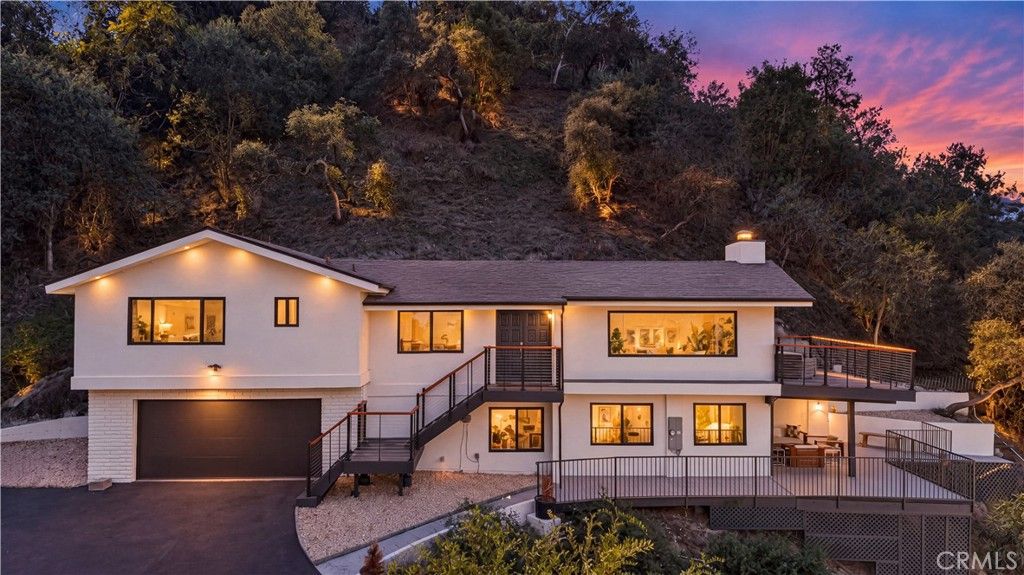 981 Glen Oaks Boulevard, Pasadena, CA 91105 — exterior