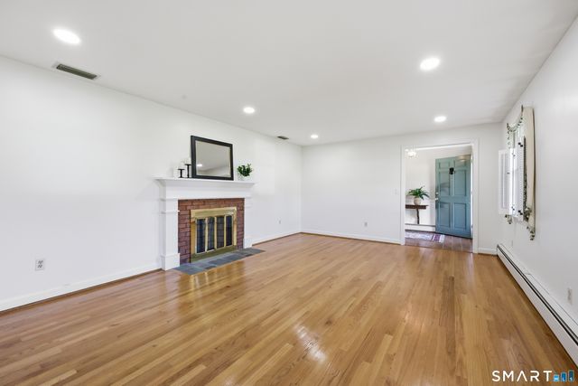 19 Andmar Lane, South Windsor, CT 06074