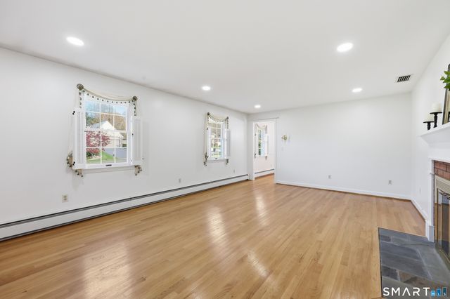 19 Andmar Lane, South Windsor, CT 06074