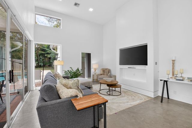 2464 NW 66th Drive, Boca Raton, FL 33496