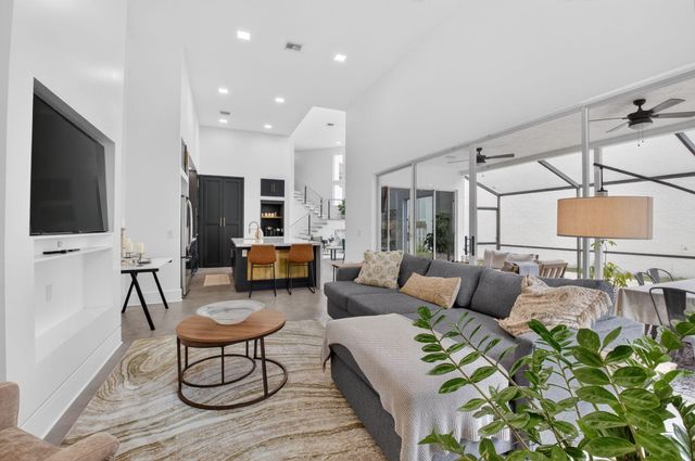 2464 NW 66th Drive, Boca Raton, FL 33496