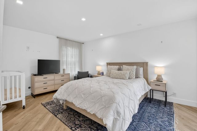 2464 NW 66th Drive, Boca Raton, FL 33496