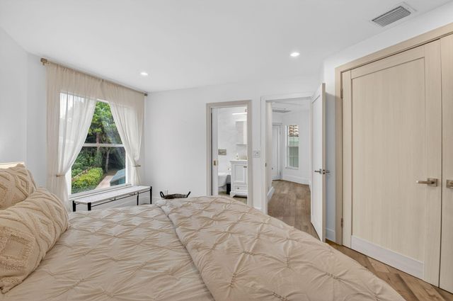 2464 NW 66th Drive, Boca Raton, FL 33496