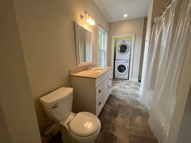 76 Chestnut Street 2, Newton, MA 02465