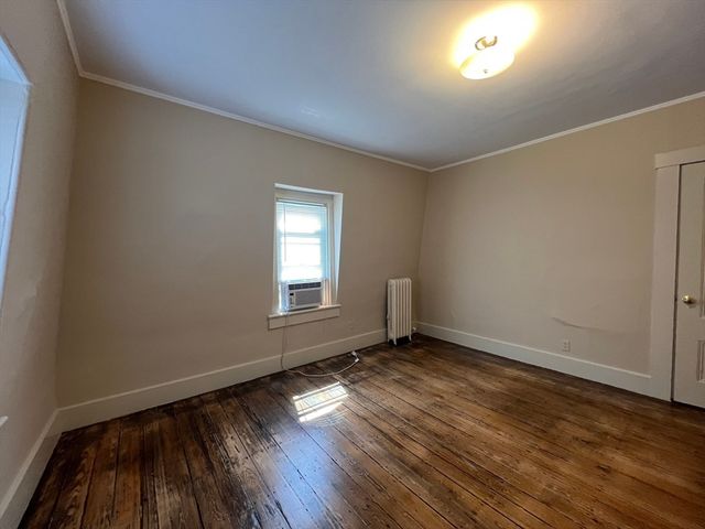 76 Chestnut Street 2, Newton, MA 02465