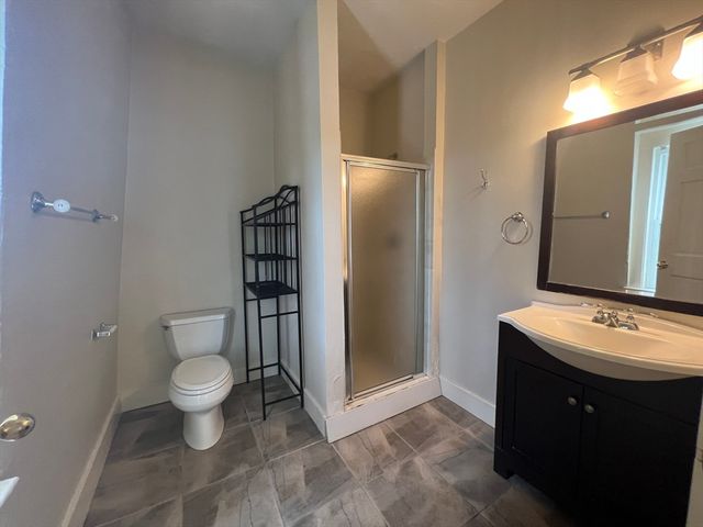 76 Chestnut Street 2, Newton, MA 02465