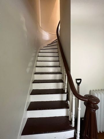 76 Chestnut Street 2, Newton, MA 02465