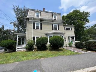 76 Chestnut Street 2, Newton, MA 02465
