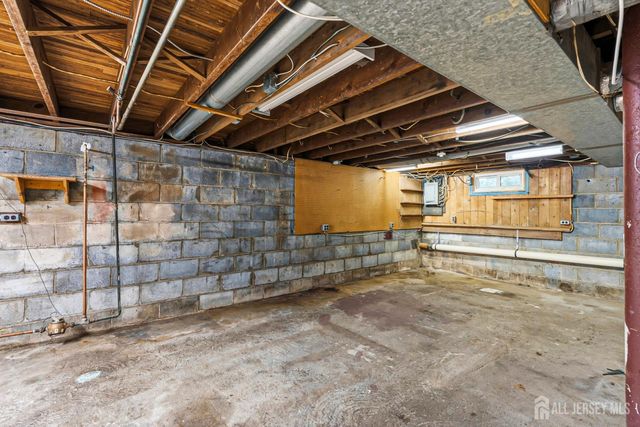 25 Evergreen Street, Spotswood, NJ 08884