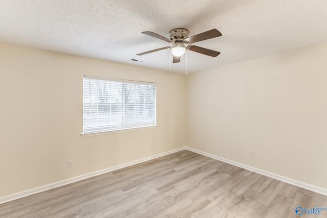 102 Vistawood Court, Madison, AL 35758