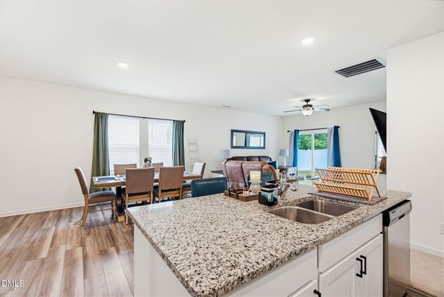 948 Berkeley Glen Road, Zebulon, NC 27597