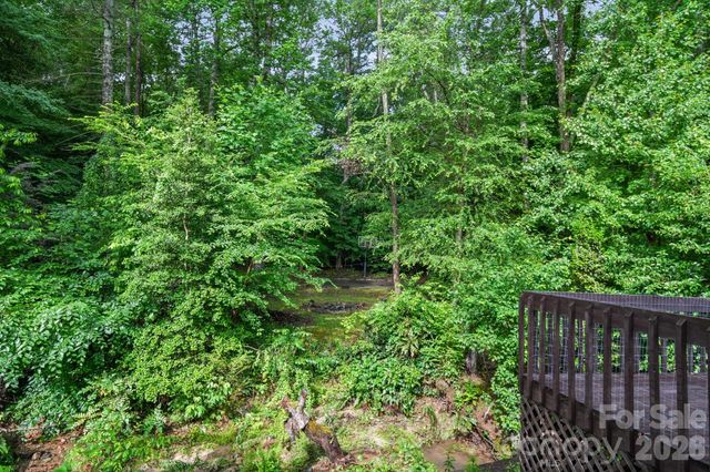 5479 Gunpowder Drive, Hickory, NC 28601