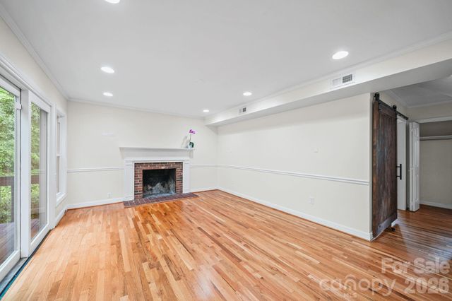 5479 Gunpowder Drive, Hickory, NC 28601
