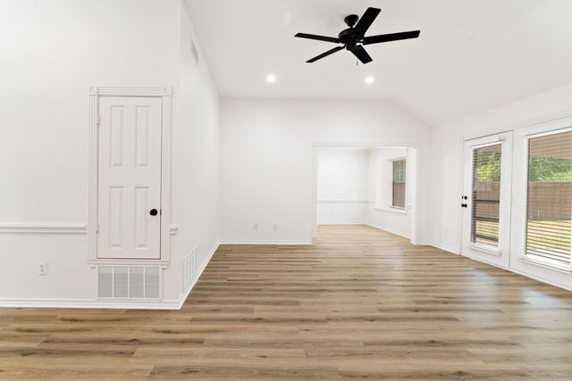 470 Chestnut Lane, Reno, TX 75462