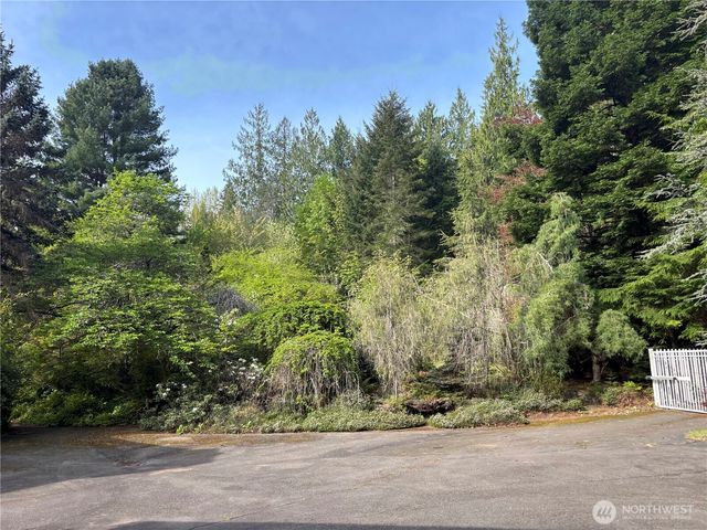 12109 122nd Street NW, Gig Harbor, WA 98329