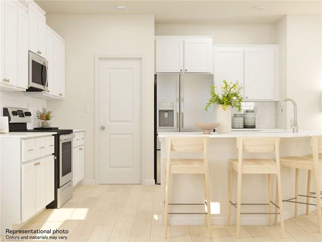 5254 Amaryllis Way, Winston-salem, NC 27104