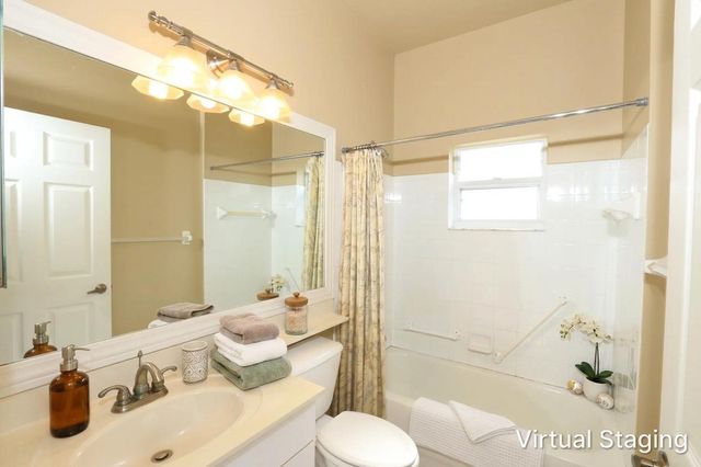506 NW Cortina Lane, Port St. Lucie, FL 34986
