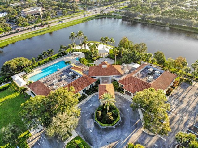 506 NW Cortina Lane, Port St. Lucie, FL 34986