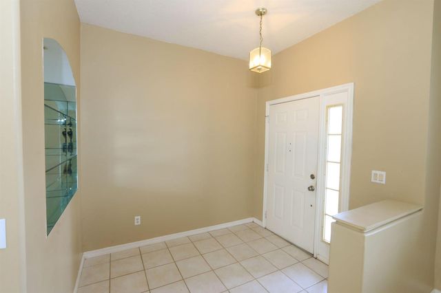506 NW Cortina Lane, Port St. Lucie, FL 34986