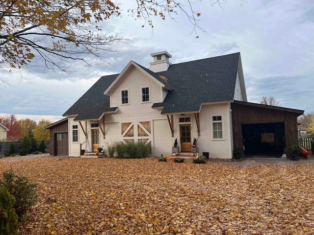 8001 williston Road, Williston, VT 05495
