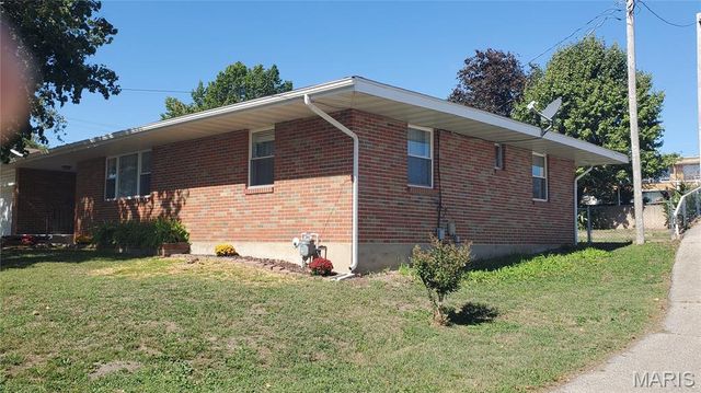 102 W Center Street, Salem, MO 65560