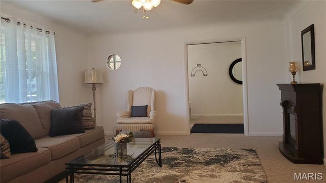 102 W Center Street, Salem, MO 65560